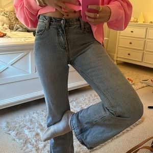 Super cute Brandy Melville Quinn Jeans!!